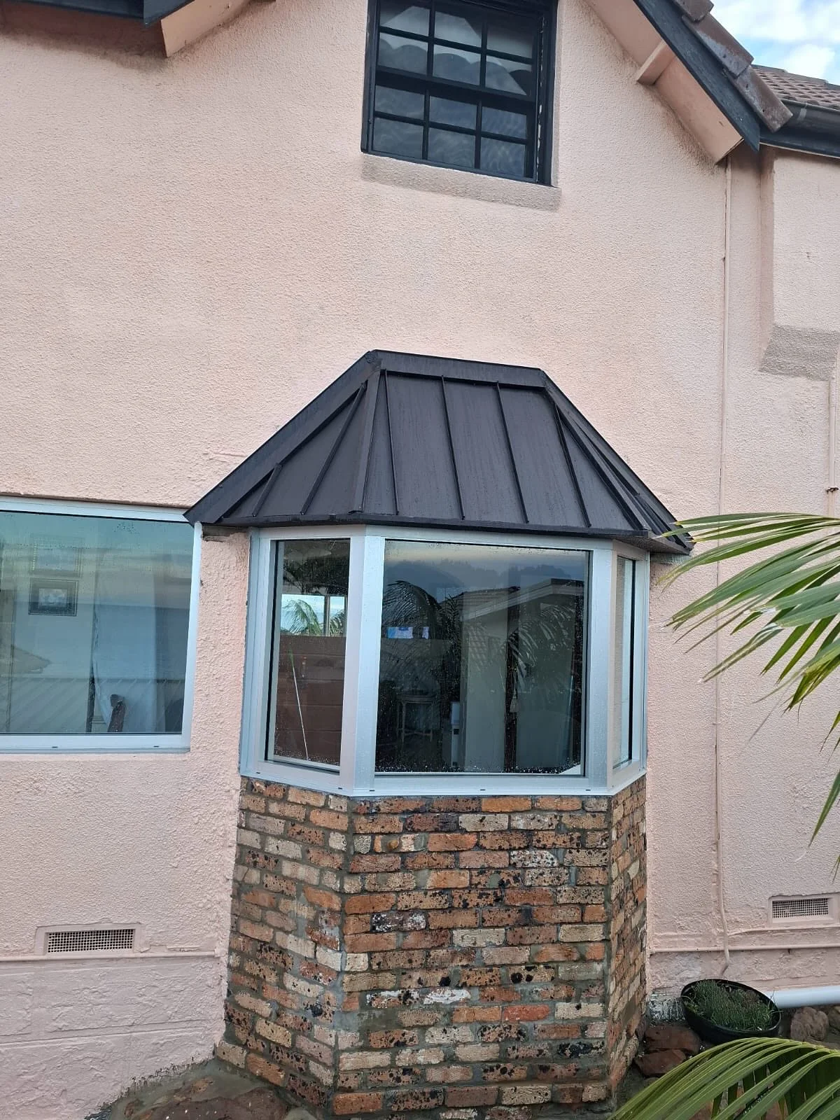 Bay window update
