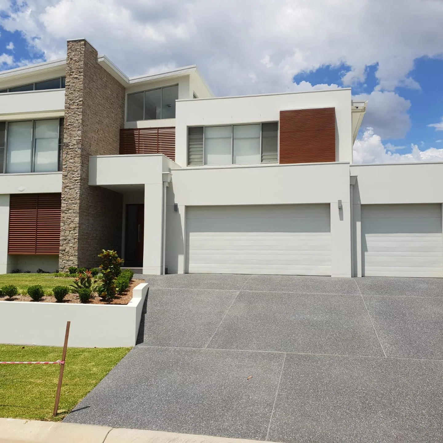 Aluminium decorative and privacy screens