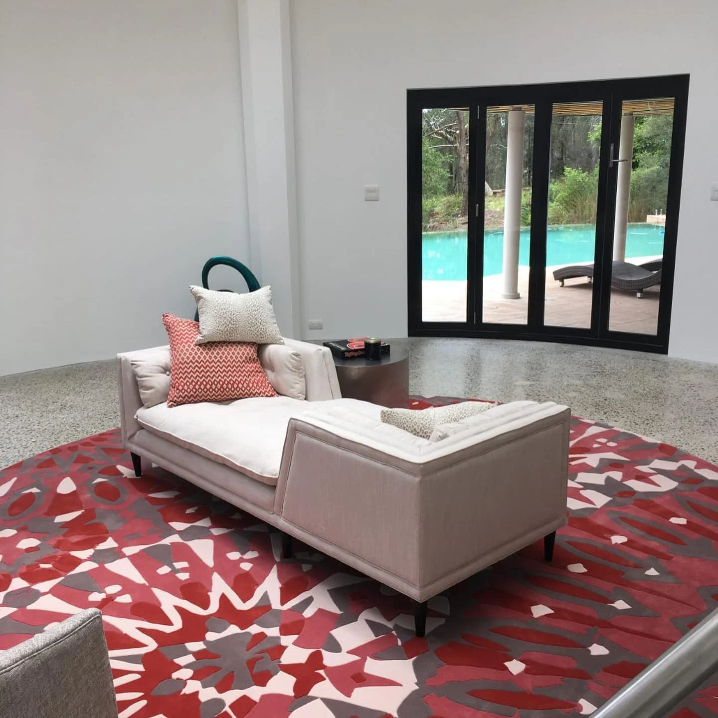 This is an example of one of our projects. A beautiful curved bifold door